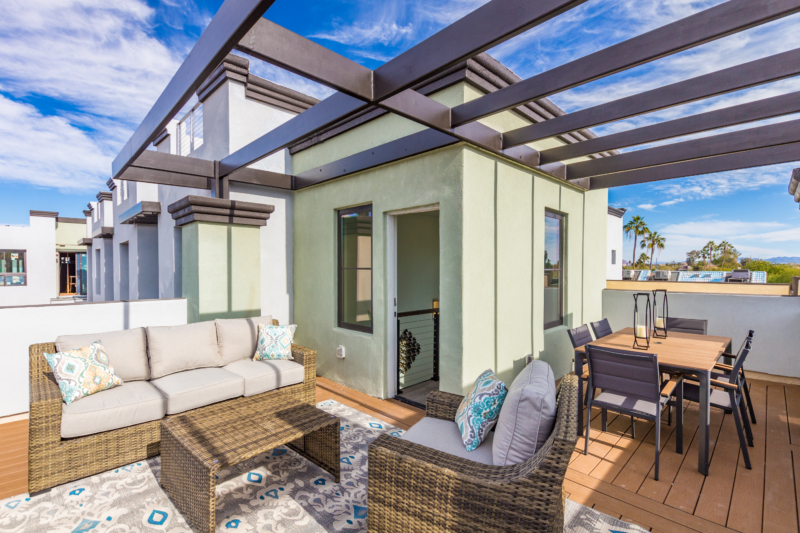 Seneca Luxury Condos