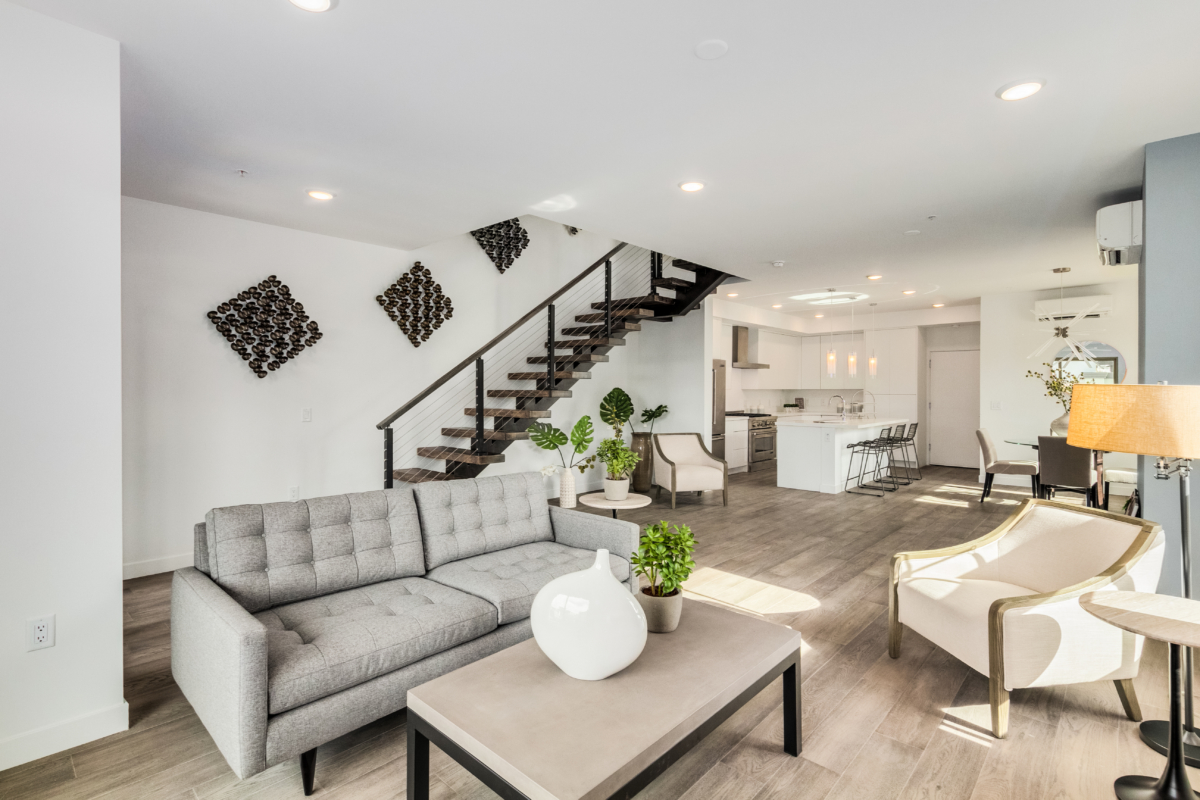 Seneca Luxury Condos