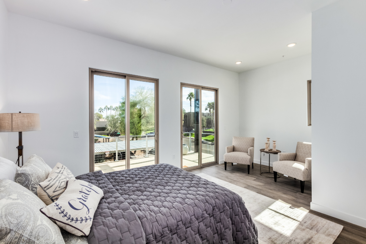 Seneca Luxury Condos